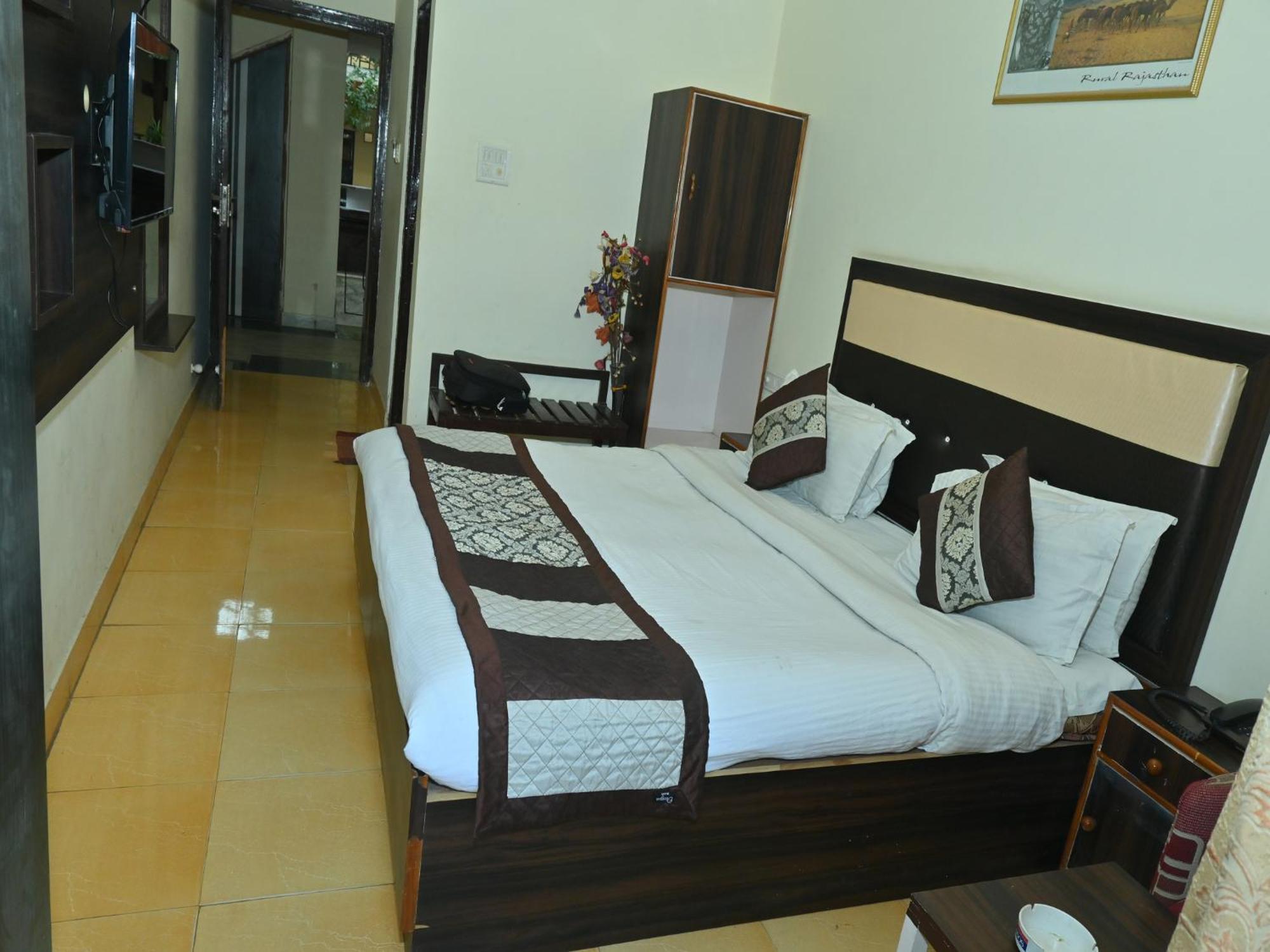 Goyal Plaza Hotel 5 Mint. Waling Distance From Pushkar Lake Luaran gambar